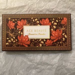 ACE Beaute Bronzed in Paradise Palette